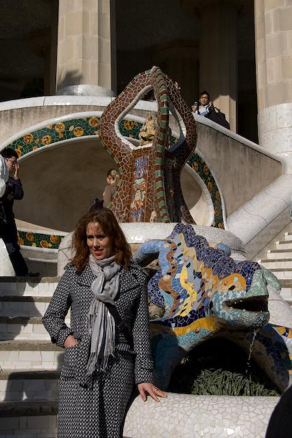 IMGP3992.jpg - Her outfit goes with the dragon!