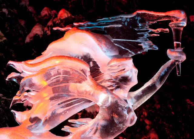 Ice_Carvings_09_Sony_4799.jpg - SONY DSC