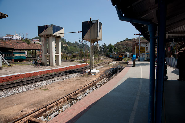 India_JanFeb_10_Coonor_7636.jpg - Coonor Train Station