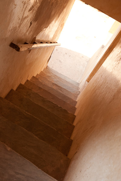 India_JanFeb_10_Jaipur_5288.jpg - Stairway in  Amber Fort