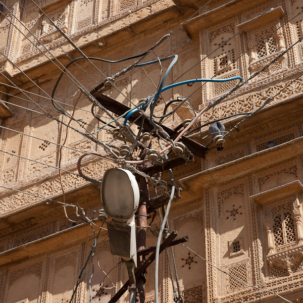 India_JanFeb_10_Jaisalmer_6961.jpg - Indian wiring