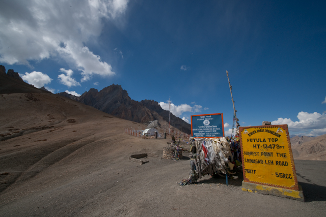 _DSC9706.jpg - Fotula Top, highest pass on the Srinagar-Leh Road 13479 feet
