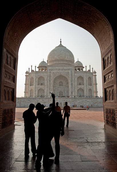 _DSC2786.jpg - 21x32 canvas.  Taj Mahal