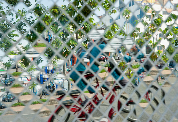 Thailand_Chiang_Mai_OctNovDec_2010_3227.jpg - Broken BIcycle, Wat Near Chang Punk Gate, Chiang Mai, Thailand