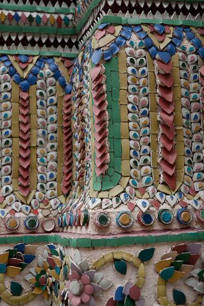 Thailnd_Bangkok_OctNovDec_2010_6057.jpg - Tile decoration