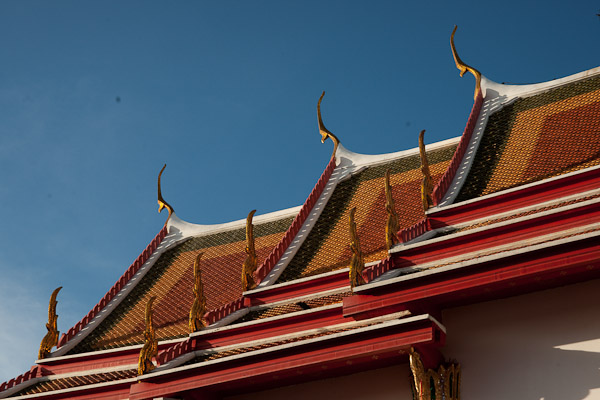 Thailand_Bangkok_OctNovDec_2010_2696.jpg - Roofline