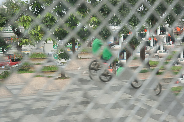 Thailand_Chiang_Mai_OctNovDec_2010_3990.jpg - Motorcycle