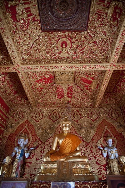 Thailand_Chiang_Mai_OctNovDec_2010_3373.jpg - Buddha