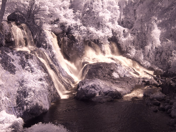 Thailand_OctNovDec_2010_Mae_Hong_Son_Infrared_2378.jpg